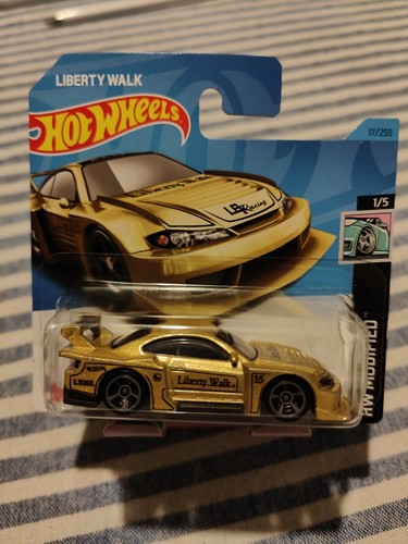 Hot wheels super - hot, silhouette