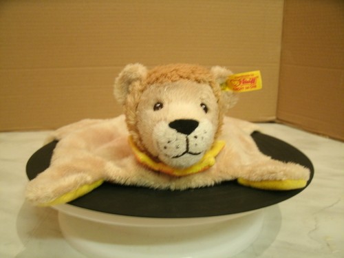 Steiff lion baby comforter - lion,