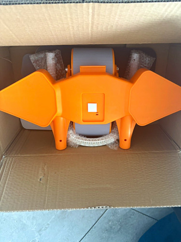 Double wheeled wheel roller - ab,