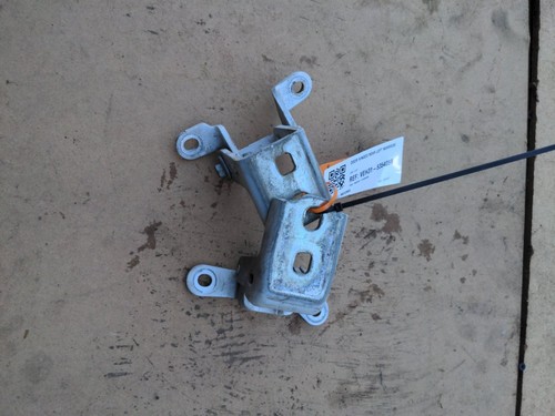 Vauxhall insignia door hinges - door,