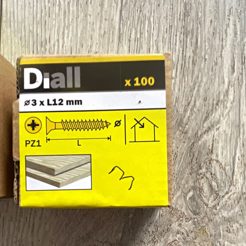 Diall wood screws pz1 pozidriv - wood,