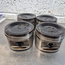 COSWORTH YB 4X4 MAHLE PISTONS
