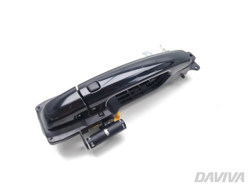 Suzuki sx4 cross front door - suzuki,