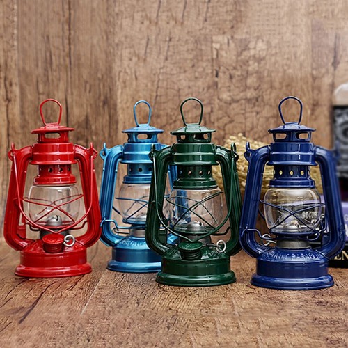 Vintage hanging kerosene lamp - hanging,
