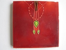 ANTIQUE 6" MOULDED BURGUNDY