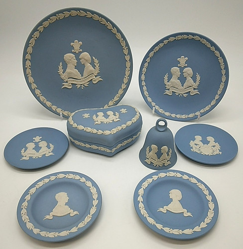Wedgwood blue jasper royal - blue,