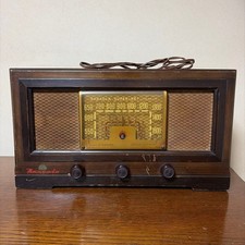 Nanaola Vacuum Tube Radio