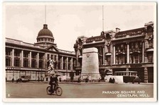 Hull Paragon Square Cenotaph -