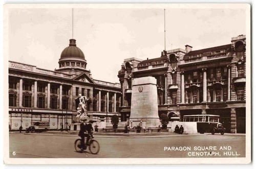 Hull paragon square - square, cenotaph