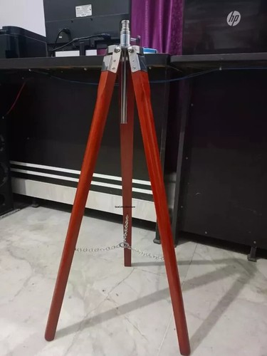 Tripod wooden floor nautical - wooden,