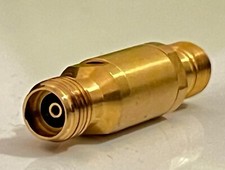 HP AGILENT 85052-60012 3.5MM (F) TO 3.5 MM (F)  26.5GHz  ADAPTER FEMALE   FD5B22