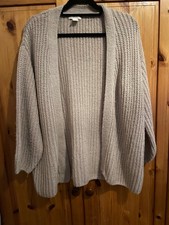 H&M basic sloppy open beige