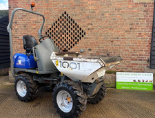 Lifton Neuson 1001 High Tip