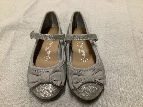 Glittery silver ballet shoes
