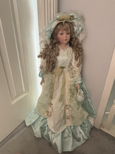 Beautiful porcelain doll - beautiful,