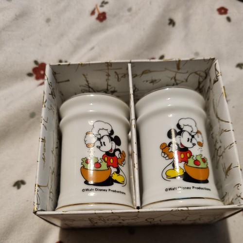 Disney collectables mickey - disney,
