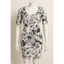 Kelly Brook for SimplyBe