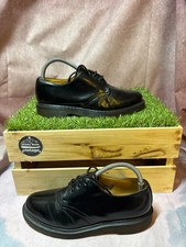 Dr Martens AW501 black shoes