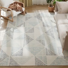 HOMCOM Non-Slip Large Rug for