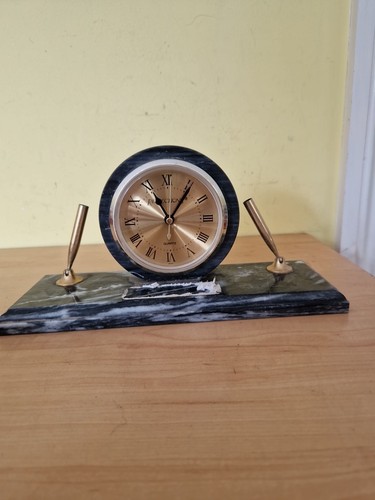 Onyx clock frame and pen - clock,