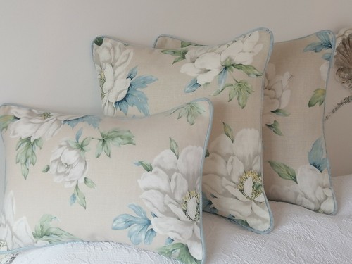 Laura ashley wisley natural - laura,