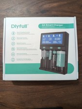 Dlyfull A4 Smart Charger 4-Bay LCD Battery Charger for Li-ion NiMH LiFePO4 (New)