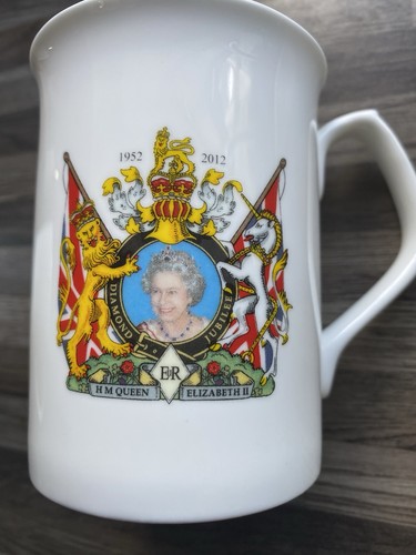 Queen elizabeth diamond - queen,