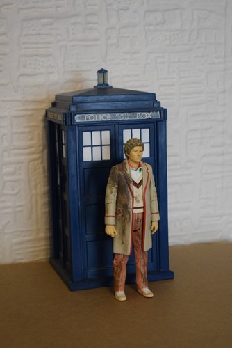 Sixth doctor regenerated loose - sixth,