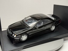 AUTOART 1/18 Mercedes well