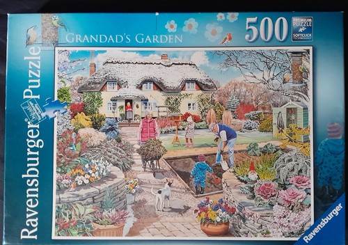 Ravensburger 500 piece puzzle - piece,