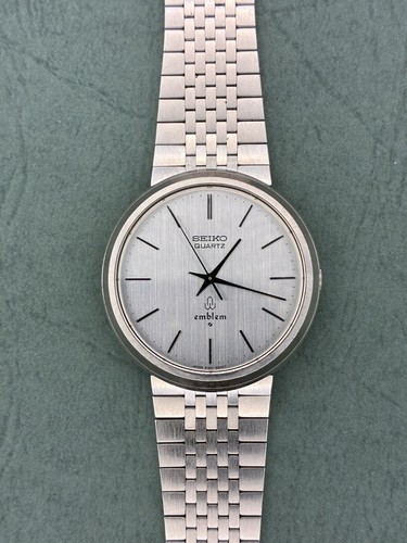 Vintage seiko emblem quartz - seiko,
