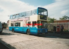 PHOTO  BUS ON TUDOR AVENUE