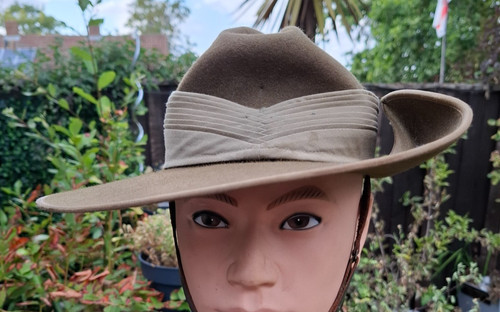 Australian army slouch hat - army,