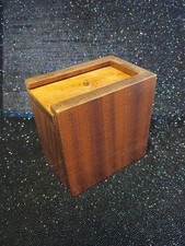 Vintage SpiderBox Solid