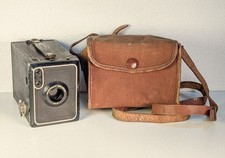 Kodak Brownie No.2 Portrait 120 Film Model F Box Camera with Case