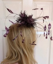 Hobbs  Stunning  Purple Feather Fascinator On Comb Worn Once VGC