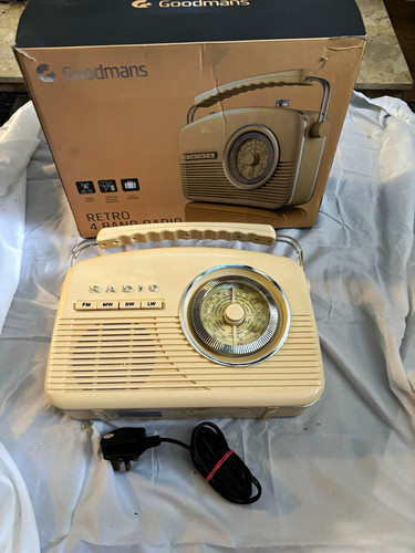 Goodmans retro band radio - goodmans,
