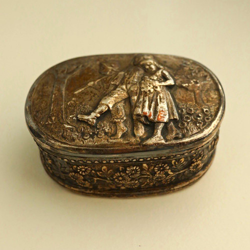Oval silver plate pill - silver, box