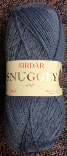 Five 50g balls sirdar - 50g, of
