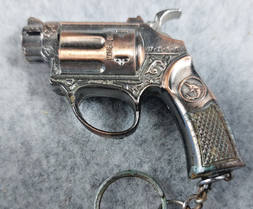 Cigarette lighter key - cigarette, chain