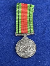 WW2 DEFENCE MINIATURE MEDAL WITH RIBBON -No Clasp