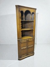 Vintage Jaycee Oak Corner