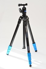 Benro TSL08A Slim Tripod