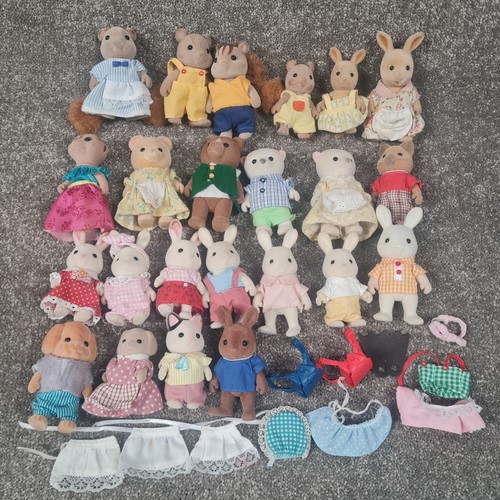 Sylvanian families figures - sylvanian,