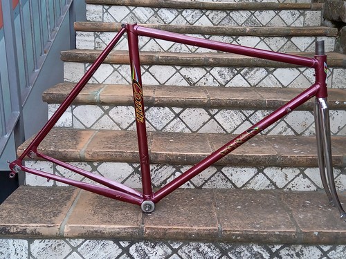 Cbt italia steel frame - italia,