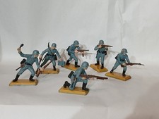 Britains deetail WW2 Soldiers