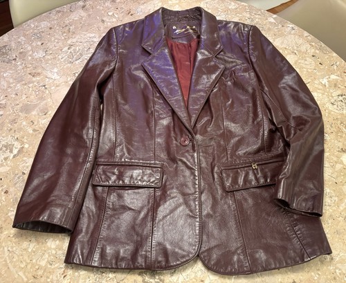Rare vintage etienne aigner - rare,
