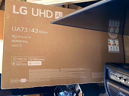 Ua73 43in led uhd smart - led,