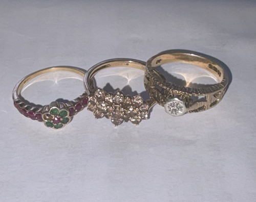9ct gold rings scrap or - x,