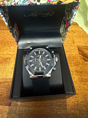 New hardy black dial quartz - hardy,